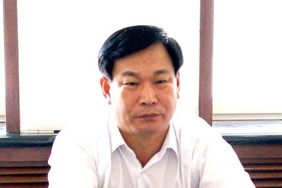天津市燃?xì)饧瘓F(tuán)有限公司原黨委書記、董事長(zhǎng)金建平。東方IC 資料