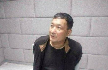 圖為在逃犯罪嫌疑人王慶新。