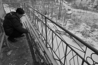 隗永寶補(bǔ)償給村民的鋼筋。京華時(shí)報(bào)記者 韓林君 攝