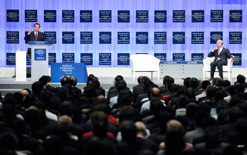 李克強(qiáng)總理出席夏季達(dá)沃斯論壇并發(fā)表開幕式致辭。