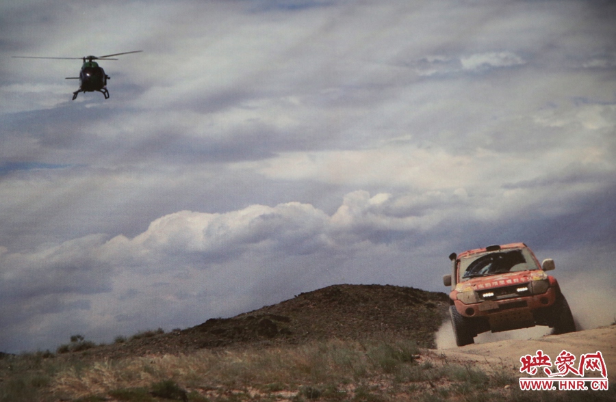 賽車的世界、更是男人的世界。圖為部分參展攝影作品。