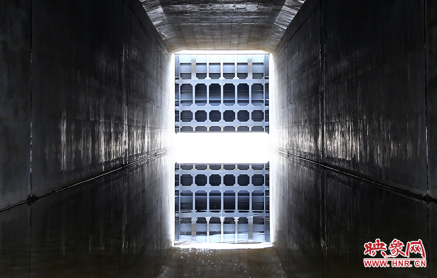 完工的南水北調(diào)水渠，靜靜的等待著首次通水