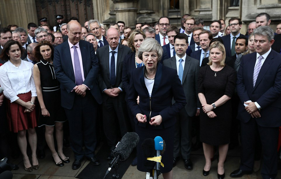 圖片默認(rèn)標(biāo)題 圖片默認(rèn)標(biāo)題