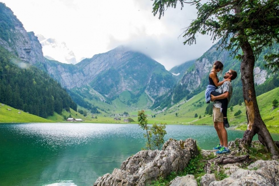 新西蘭夫婦辭職環(huán)游世界 4年去了23個(gè)國(guó)家