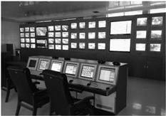 解密藍翔技校:1周1天放風(fēng)時間 攝像頭遍布全校