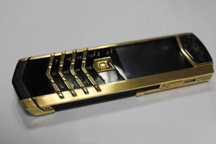 Vertu手機，資料圖