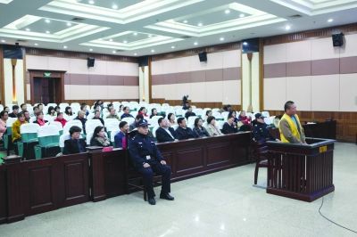 江蘇徐州一面館老板亞硝酸鹽當(dāng)鹽用 毒倒41人 江蘇徐州一面館老板亞硝酸鹽當(dāng)鹽用 毒倒41人