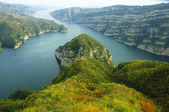 到黃河三峽“飛”黃河、拜孔子、探溶洞