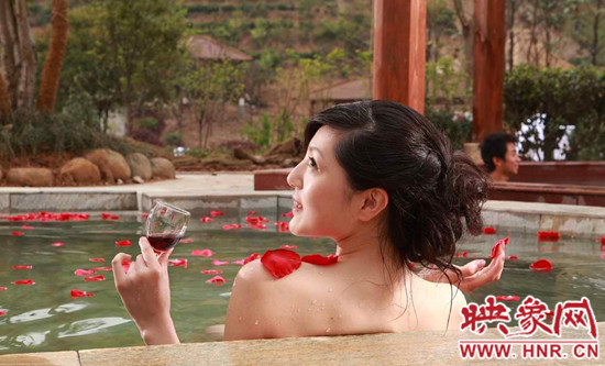 "泉家總動員,泡湯樂翻天"鄭州出發(fā)走進(jìn)托斯卡納