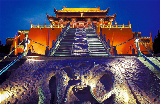 龍亭蘊含著厚重歷史——千年文明,八朝古都 龍亭蘊含著厚重歷史——千年文明,八朝古都