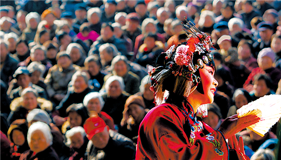 票友們婉轉的吟唱——感受著文化的魅力 票友們婉轉的吟唱——感受著文化的魅力