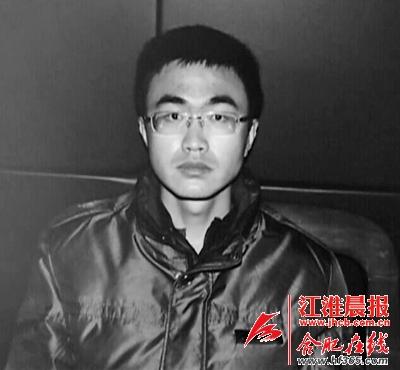 阿輝照片。（當(dāng)?shù)鼐教峁? uploadpic=