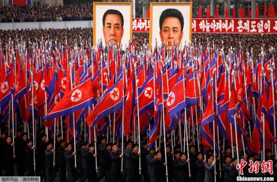 4月20日，包括軍人、公務(wù)員與平壤市民在內(nèi)的朝鮮各界民眾在金日成廣場(chǎng)集會(huì)，譴責(zé)并發(fā)誓要“消滅”韓國李