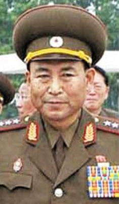 朝鮮軍方核心人物李英浩被政治局解除一切職務(wù) 朝鮮軍方核心人物李英浩被政治局解除一切職務(wù)