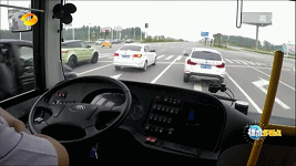 無(wú)人駕駛客車(chē)鄭州試跑