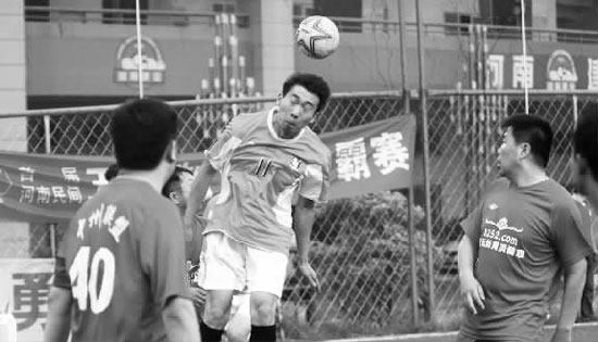 鄭州經(jīng)開正和隊(duì)?wèi){借這場(chǎng)2∶0小勝中州聯(lián)盟隊(duì)，連勝晉級(jí)16強(qiáng)