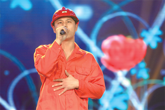 《開(kāi)口就唱》新年歌會(huì)，百姓歌手唱享幸福