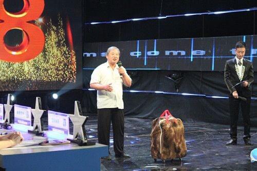 年近七旬創(chuàng)業(yè)老伯，這種創(chuàng)業(yè)精神你感動(dòng)了嗎？