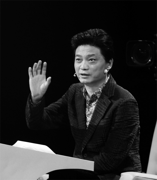 “希望女兒最好永遠(yuǎn)不要交男朋友，最好把父親當(dāng)男朋友。”崔永元笑說。