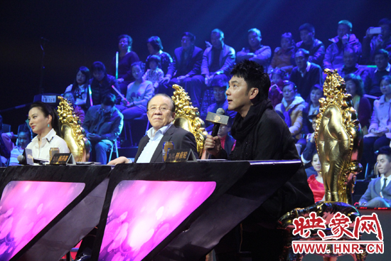 李玲玉、楊洪基、林依輪三位明星評(píng)委