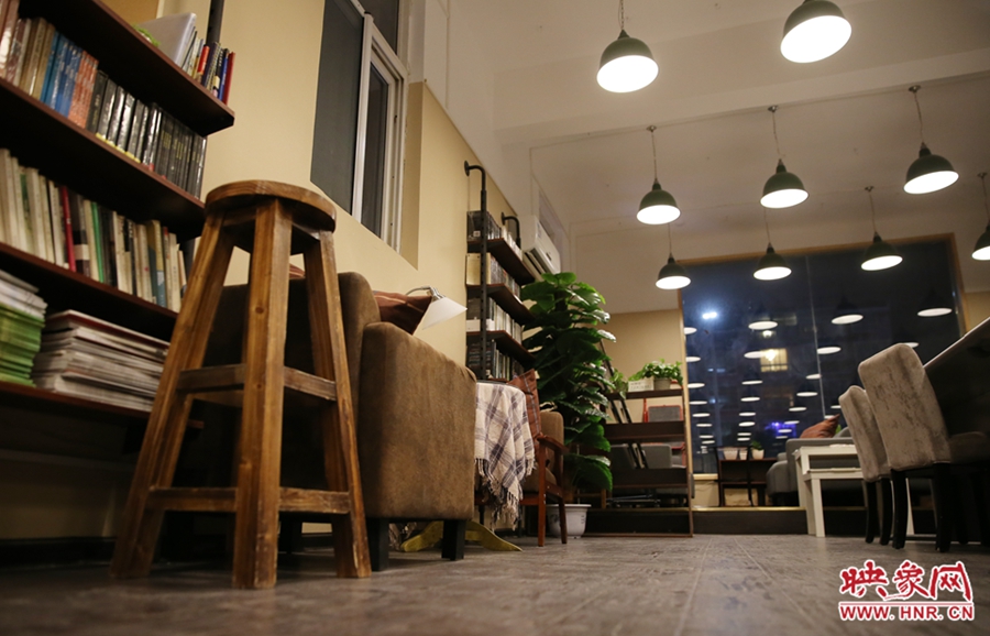 書店內(nèi)的裝飾。