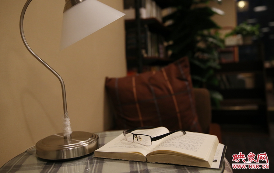 書店內(nèi)的裝飾。