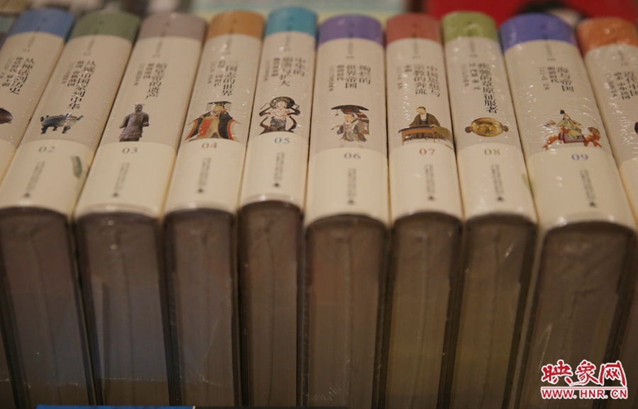 書店內(nèi)的書。